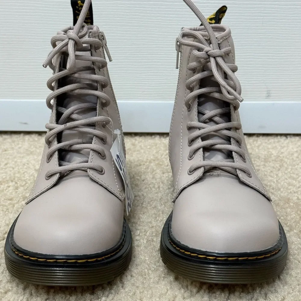 NWT Dr. Martens 1460 Big Kid Girls' Combat Boot Taupe Sz 2